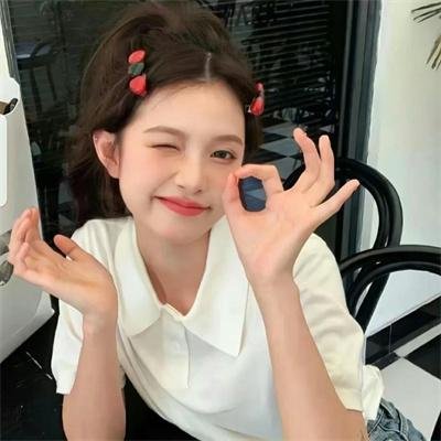 等爱的女神